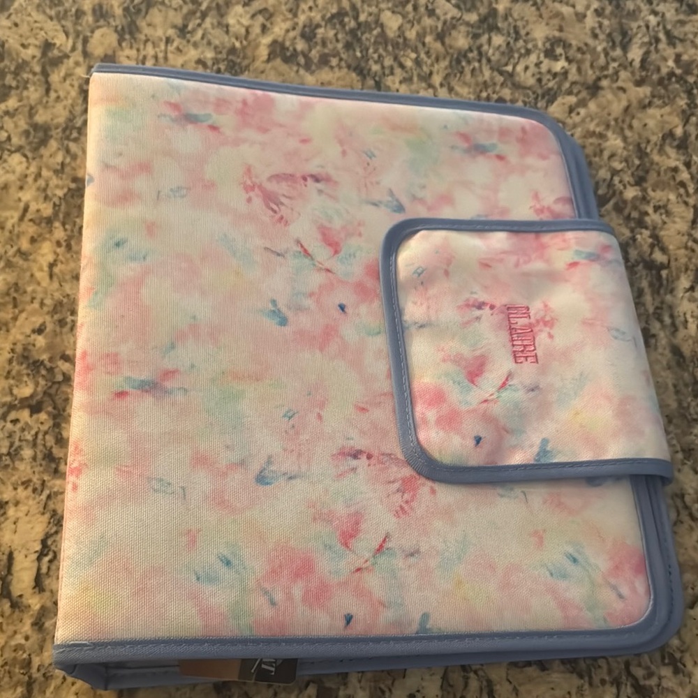 Pottery Barn Kids/Teen “Claire” Pastel Organizer with Blue Edging